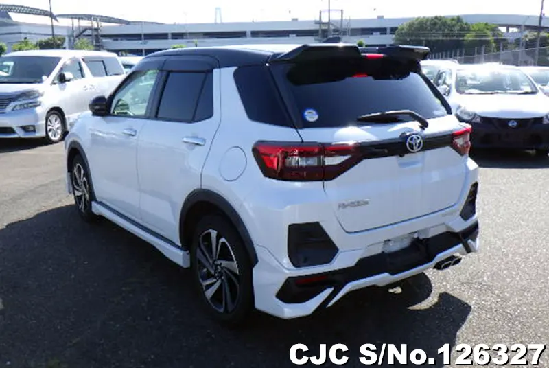 Toyota Raize in White for Sale Image 1