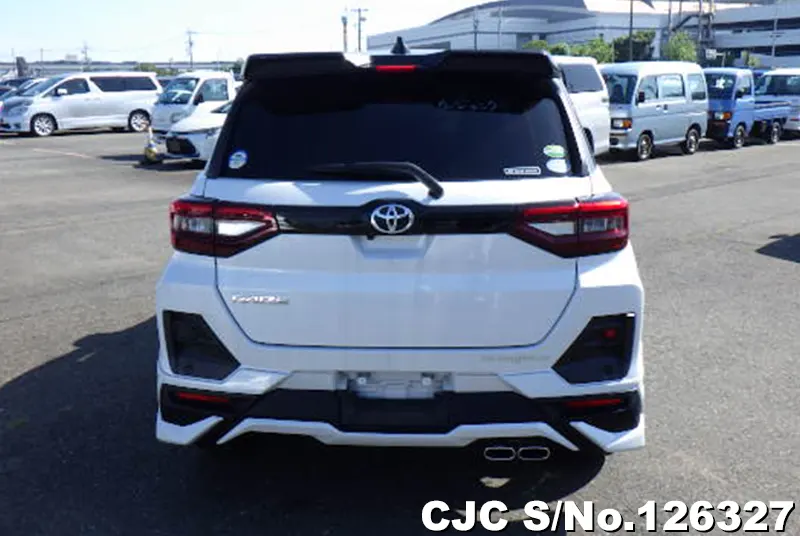Toyota Raize in White for Sale Image 5