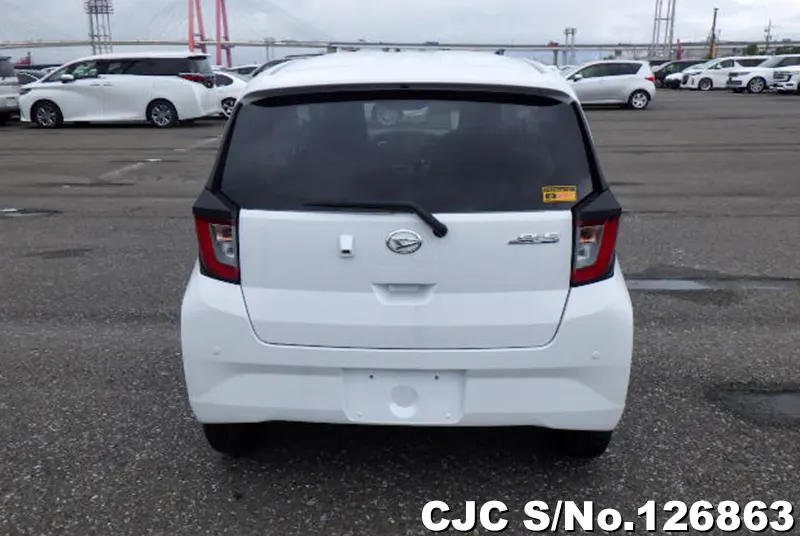 Daihatsu Mira E:S in Pearl for Sale Image 5
