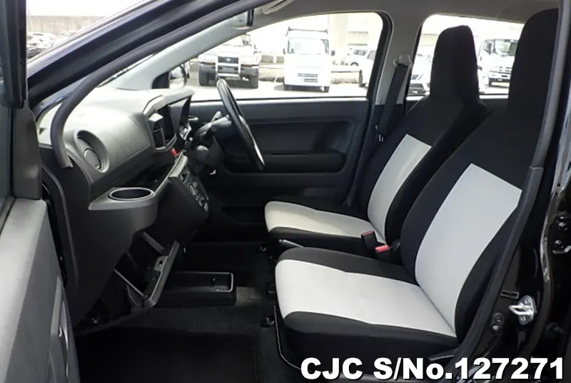 Daihatsu Mira E:S in Black for Sale Image 11