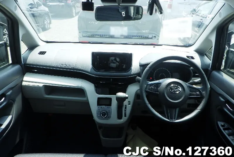 Daihatsu Move in Black for Sale Image 5