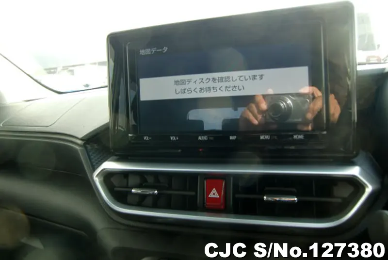 Toyota Raize in Pearl for Sale Image 16