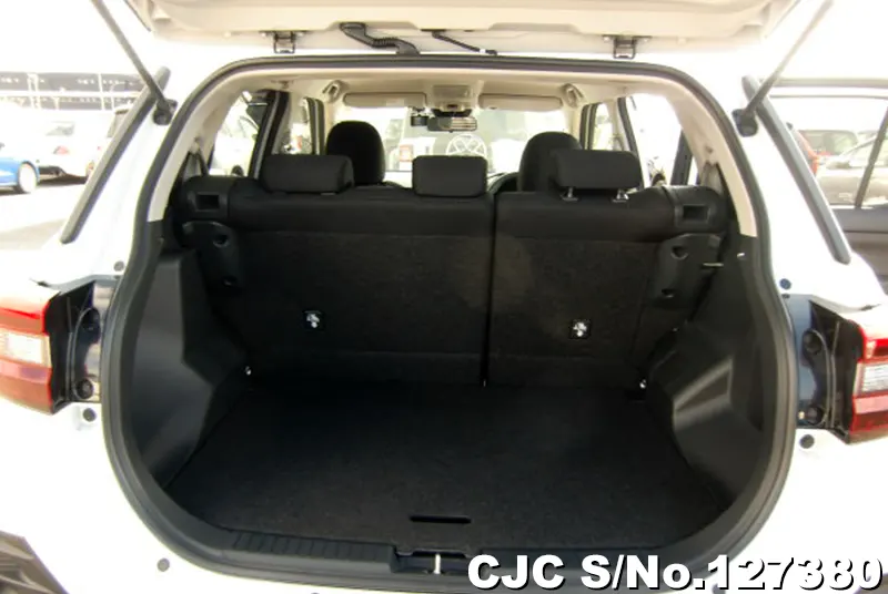 Toyota Raize in Pearl for Sale Image 8