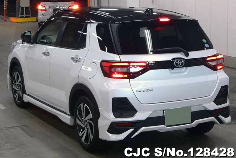 Toyota Raize in White for Sale Image 1