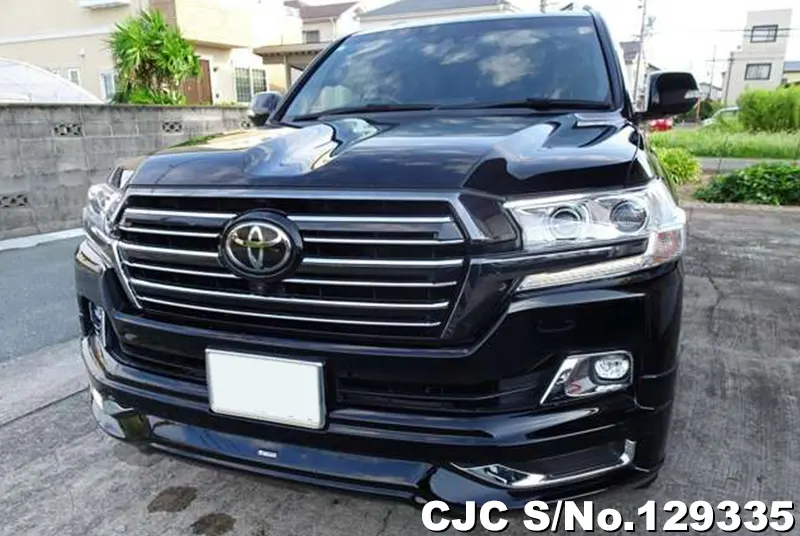 Toyota Land Cruiser in Black for Sale Image 4