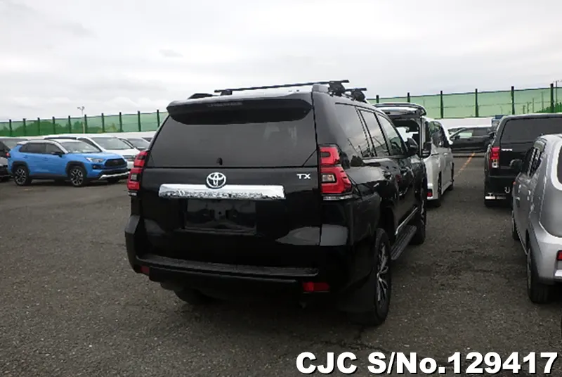 Toyota Land Cruiser Prado in Black for Sale Image 2