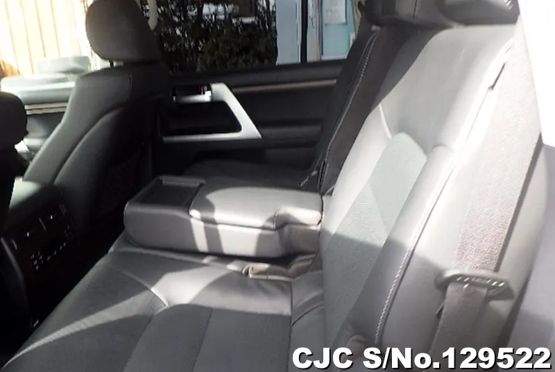 Toyota Land Cruiser in Pearl for Sale Image 7