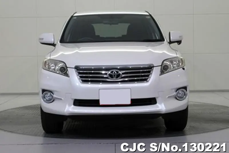 Toyota Vanguard in White for Sale Image 2