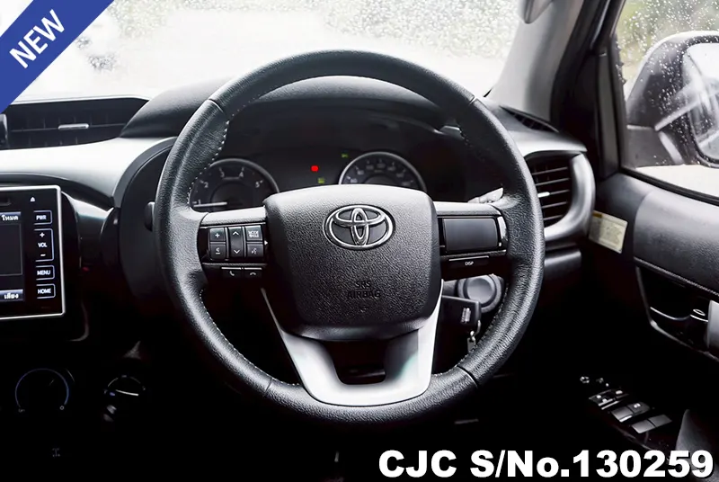 Toyota Hilux in Silver for Sale Image 13