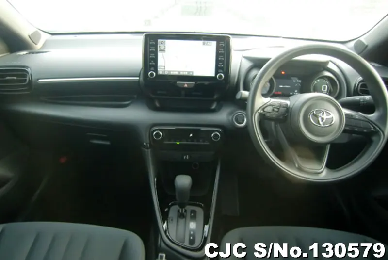 Toyota Yaris in Silver for Sale Image 9