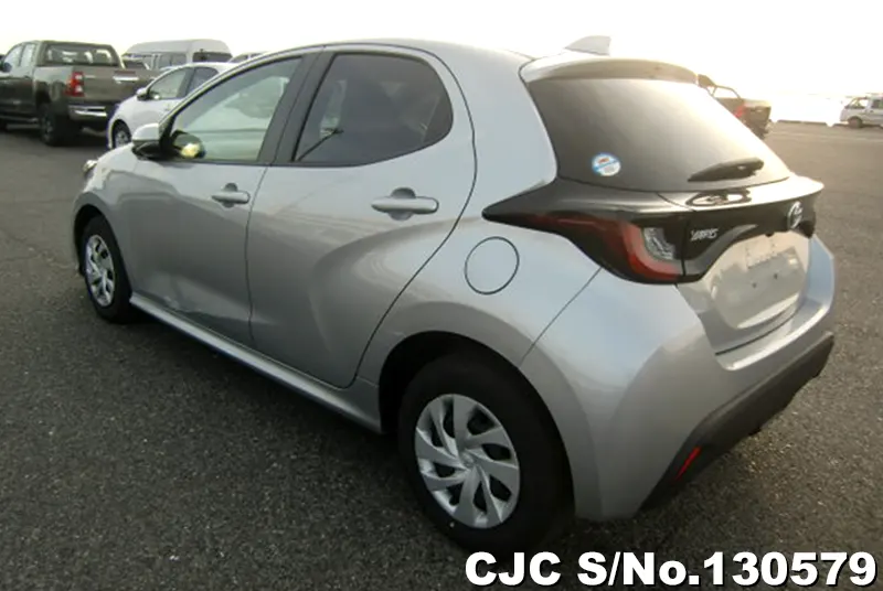 Toyota Yaris in Silver for Sale Image 1