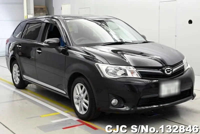 Toyota / Corolla Fielder 2012