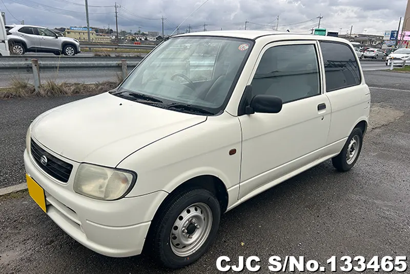 Daihatsu Move in White for Sale Image 3