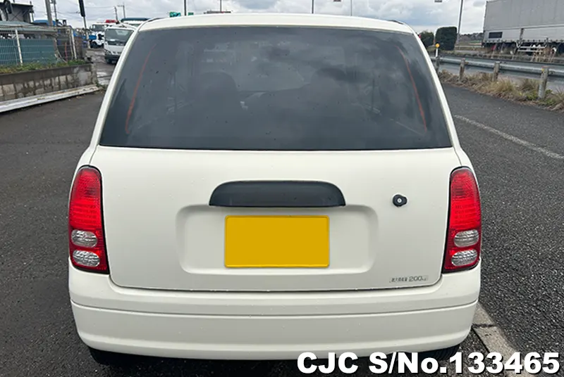 Daihatsu Move in White for Sale Image 5