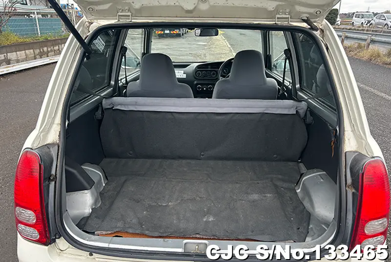Daihatsu Move in White for Sale Image 6