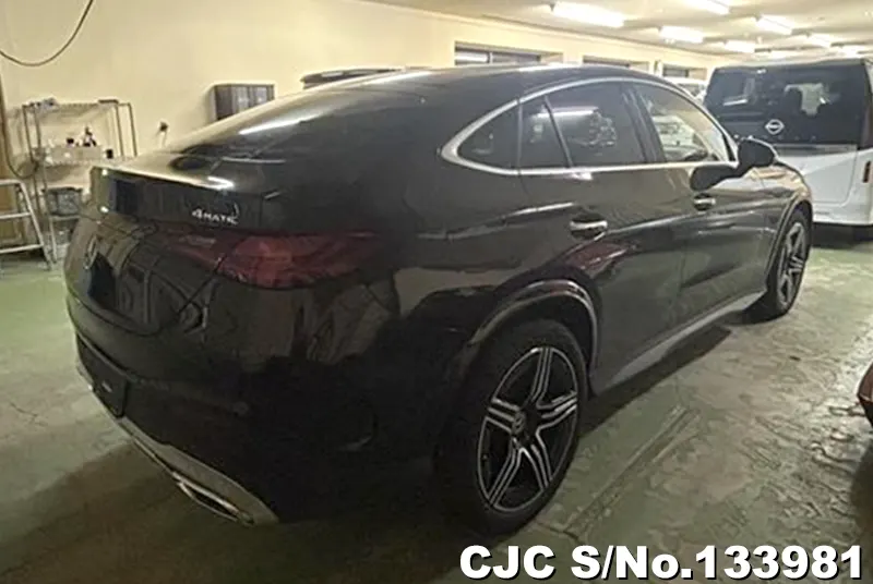 Mercedes Benz GLC Class in Black for Sale Image 2