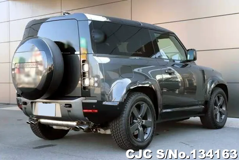 Land Rover Defender in Gray for Sale Image 2