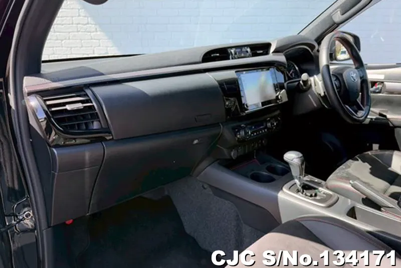 Toyota Hilux in Black for Sale Image 9