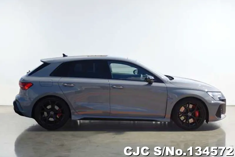 Audi RS3 in Gray for Sale Image 2