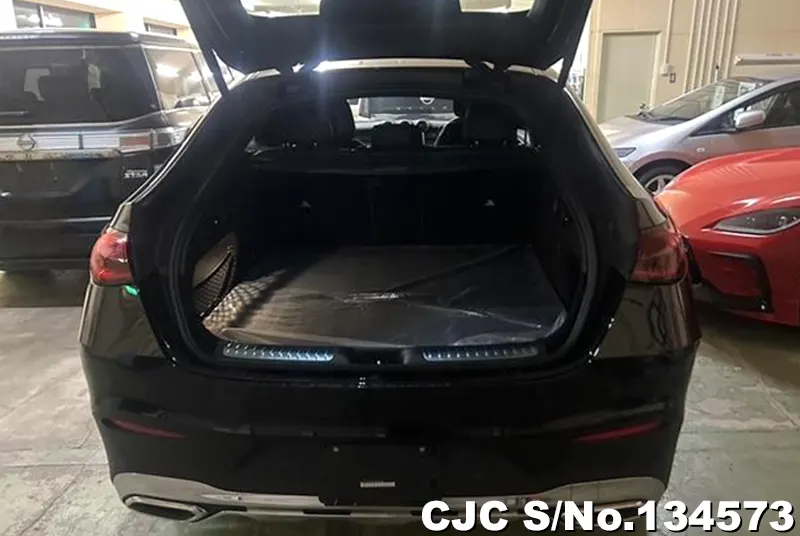 Mercedes Benz GLC Class in Black for Sale Image 5