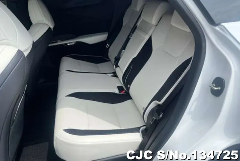 Lexus RX 350 in Pearl for Sale Image 10