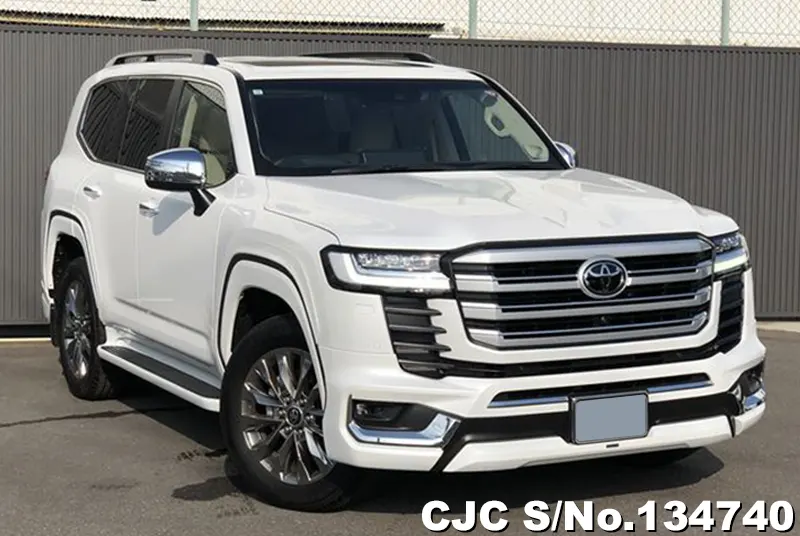 Toyota / Land Cruiser 2025