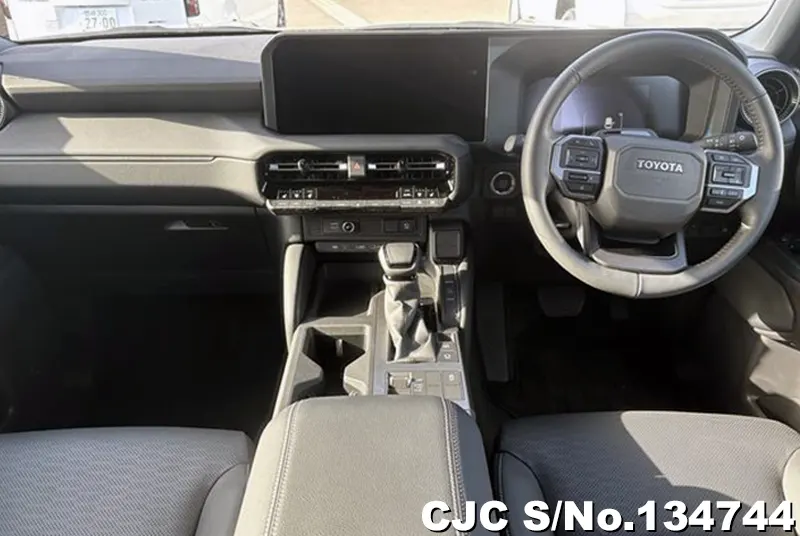Toyota Land Cruiser 250 in Gray for Sale Image 4
