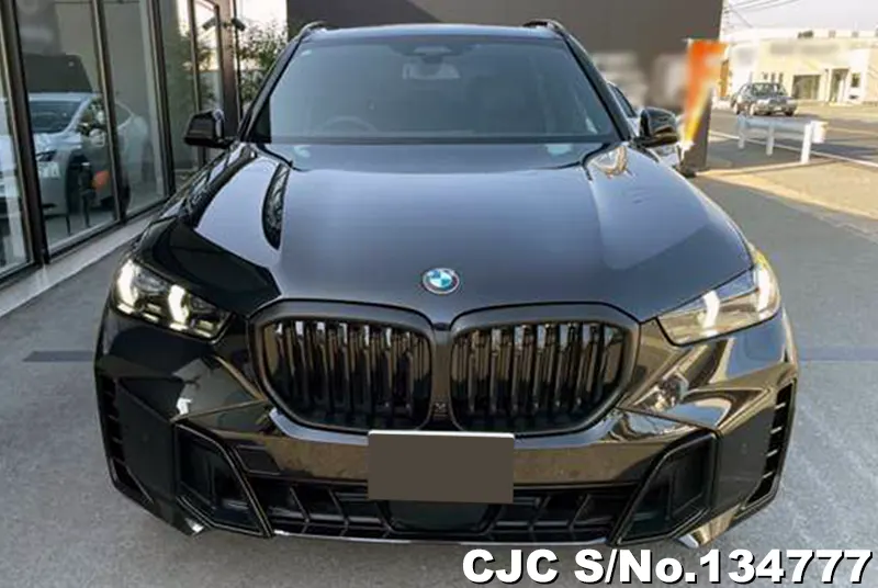BMW X5 in Black for Sale Image 2