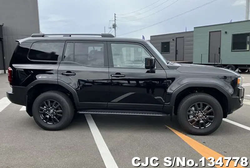 Toyota Land Cruiser 250 in Black for Sale Image 5