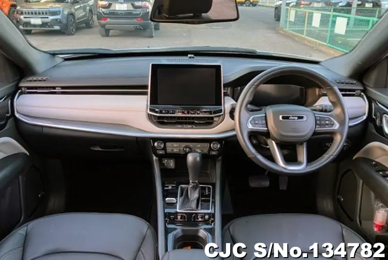 Chrysler Jeep Compass in White for Sale Image 6