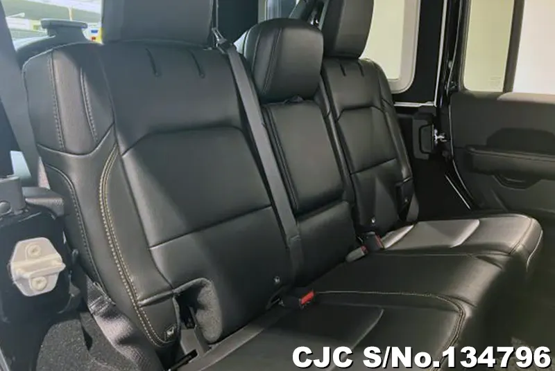 Chrysler Jeep Wrangler in Black for Sale Image 9