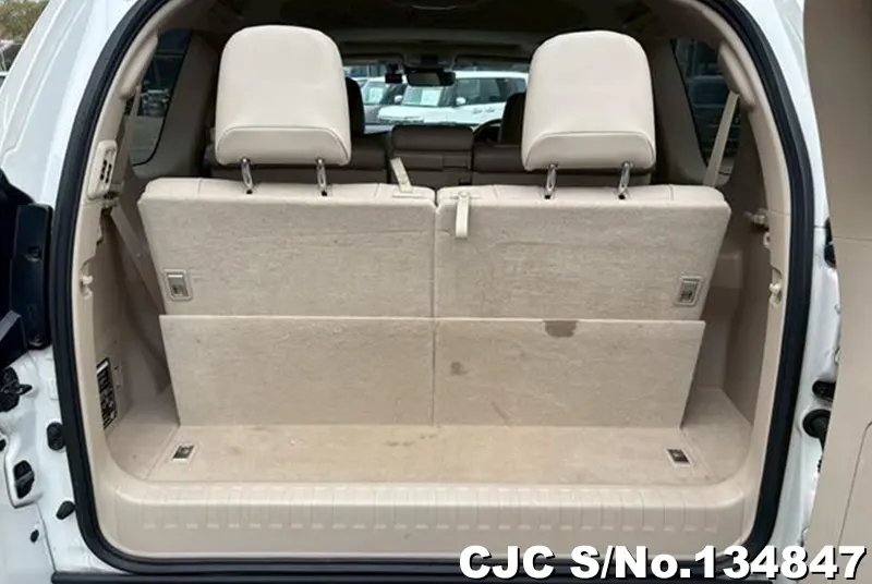 Toyota Land Cruiser Prado in Pearl for Sale Image 5