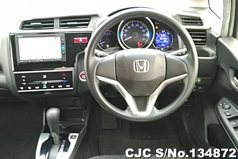 Honda Fit in White for Sale Image 5
