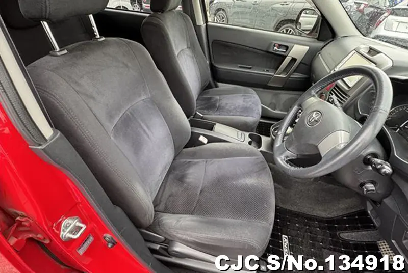 Toyota Rush in Red for Sale Image 9