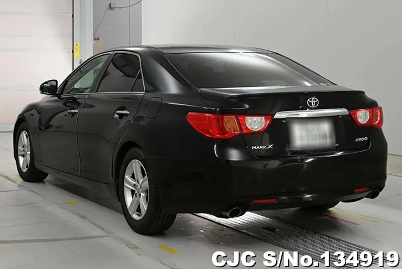 Toyota Mark X in Black for Sale Image 1