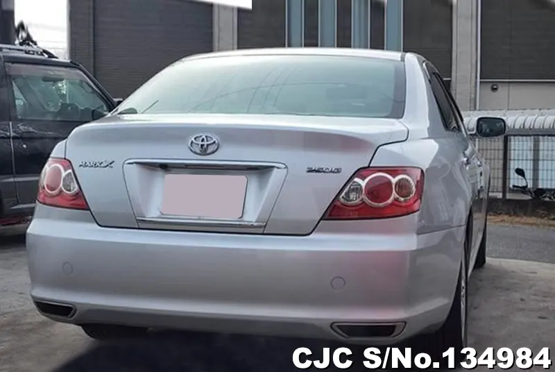 Toyota Mark X in Silver for Sale Image 2