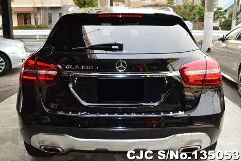 Mercedes Benz GLA Class in Black for Sale Image 5