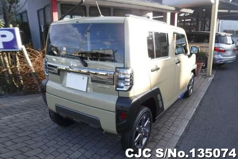 Daihatsu Taft in Beige for Sale Image 1
