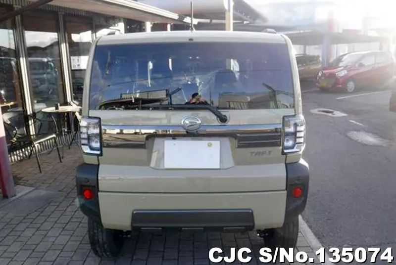 Daihatsu Taft in Beige for Sale Image 3
