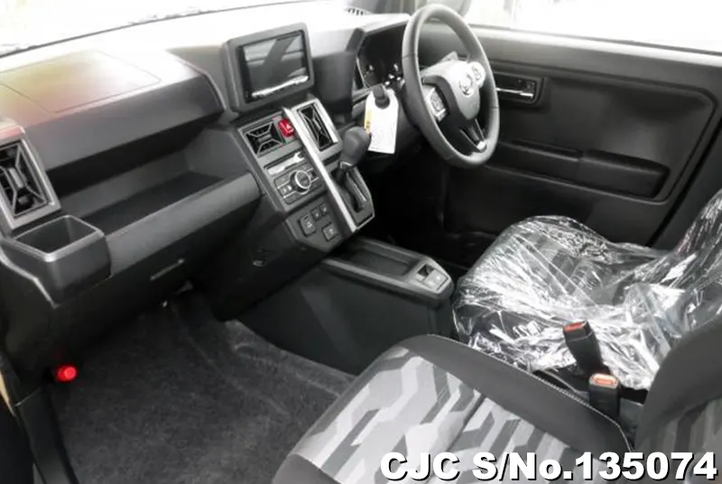 Daihatsu Taft in Beige for Sale Image 9