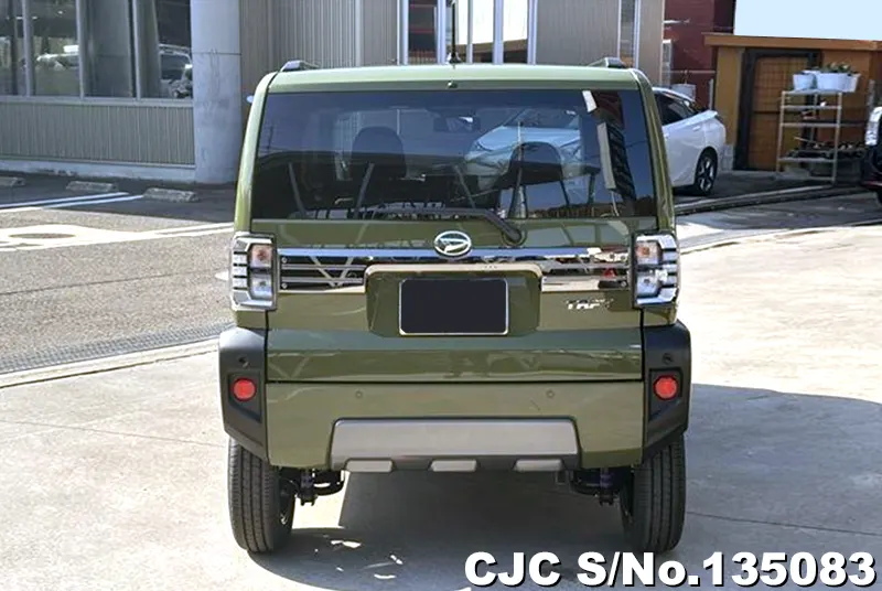 Daihatsu Taft in Green for Sale Image 3