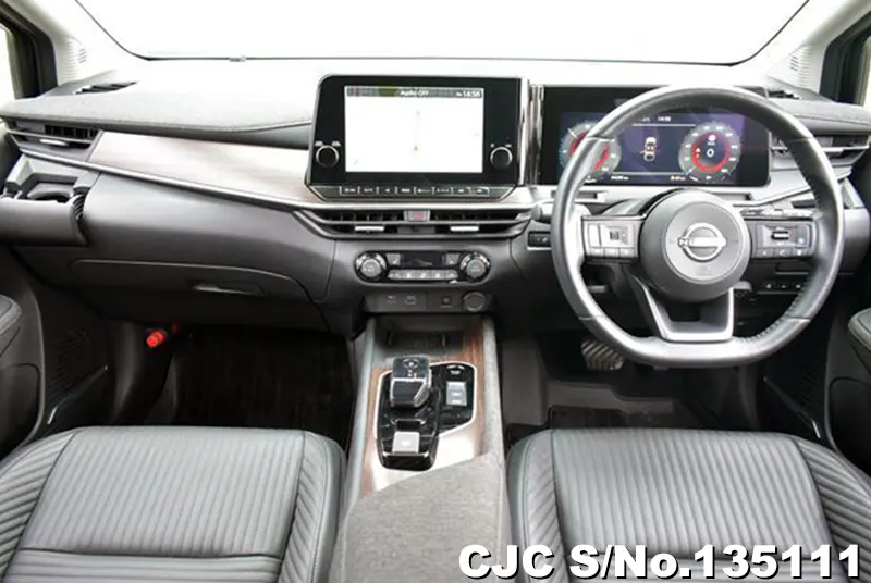 Nissan Aura e-Power in Purple for Sale Image 6