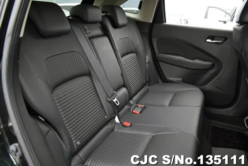 Nissan Aura e-Power in Purple for Sale Image 9