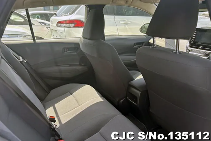 Toyota Corolla Touring in White for Sale Image 7