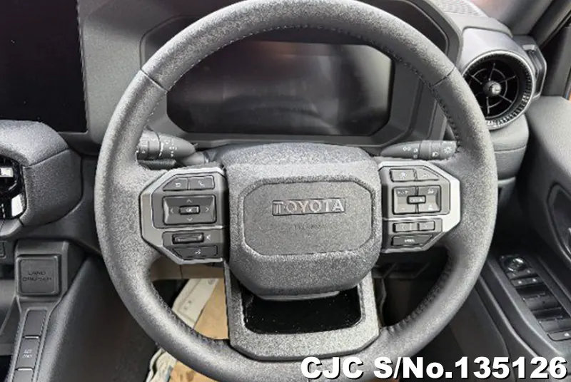 Toyota Land Cruiser 250 in Pearl for Sale Image 8
