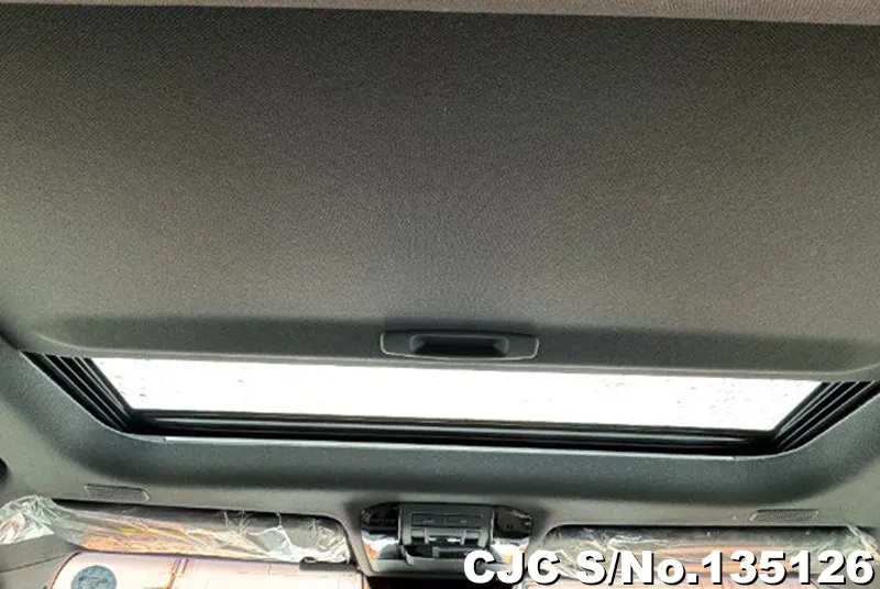 Toyota Land Cruiser 250 in Pearl for Sale Image 12
