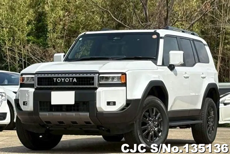 Toyota Land Cruiser 250 in Pearl for Sale Image 3