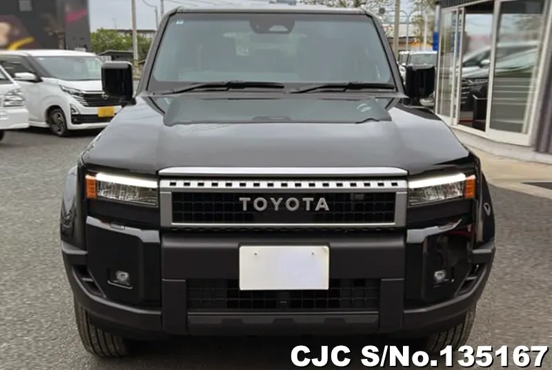 Toyota Land Cruiser 250 in Black for Sale Image 4