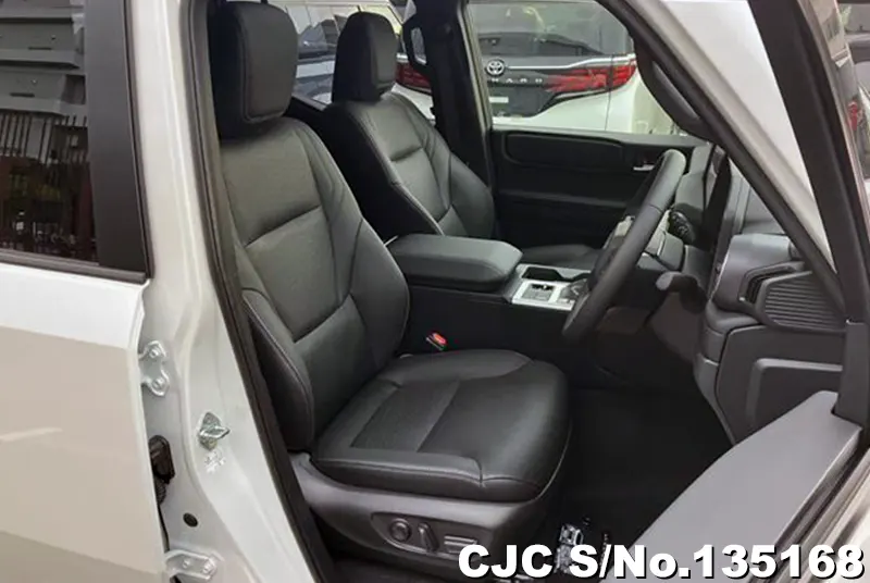 Toyota Land Cruiser 250 in White for Sale Image 8