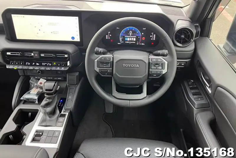 Toyota Land Cruiser 250 in White for Sale Image 11